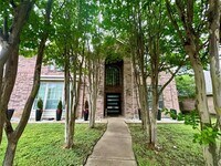 Building Photo - 6400 Sidney Ln