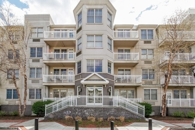 Building Photo - 4 Constellation Pl