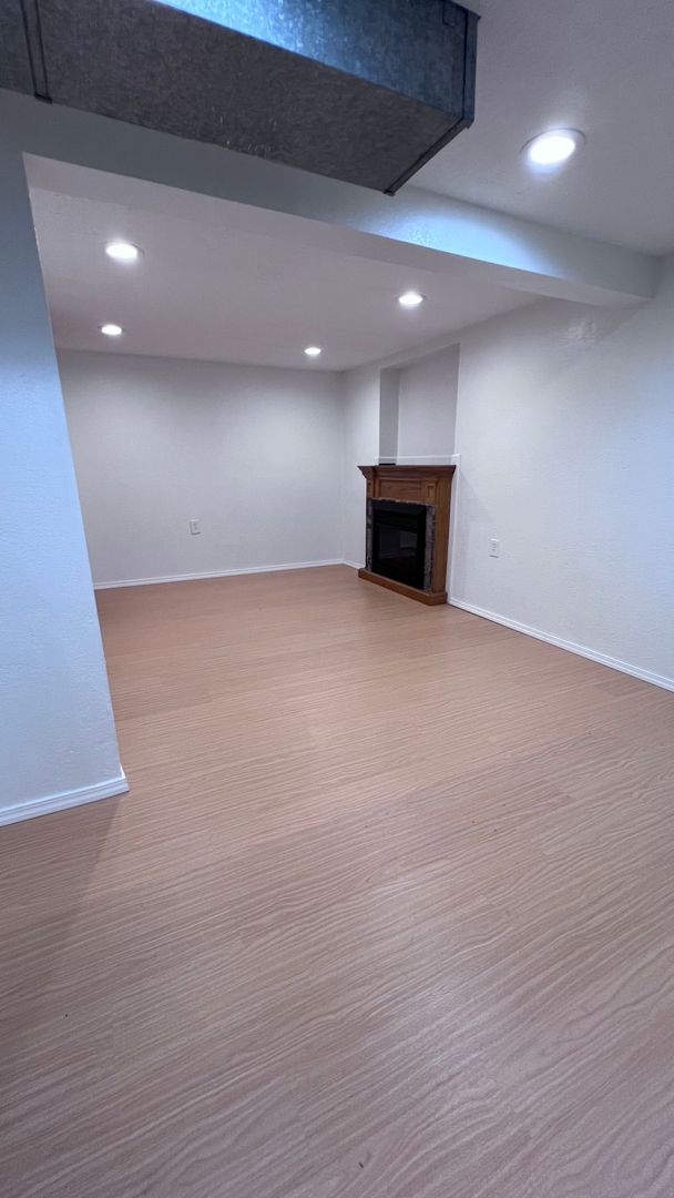 Building Photo - Beautiful 4 bedroom 2 bath home!
