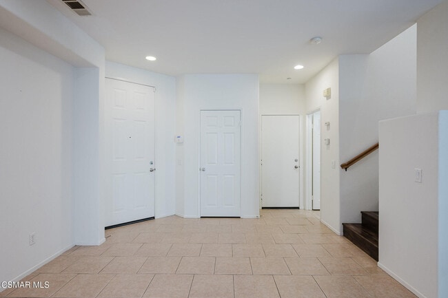 Building Photo - 1454 Patricia Ave