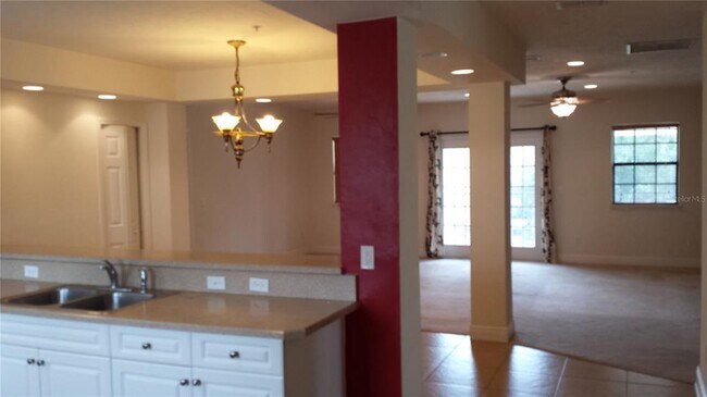 Building Photo - 2602 SW 87th Dr