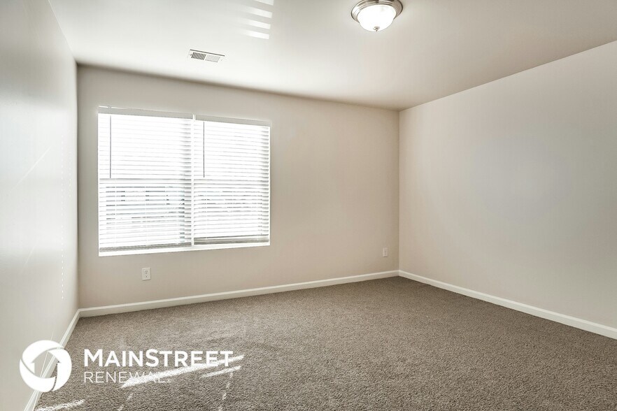 Building Photo - 224 Polo Field Way