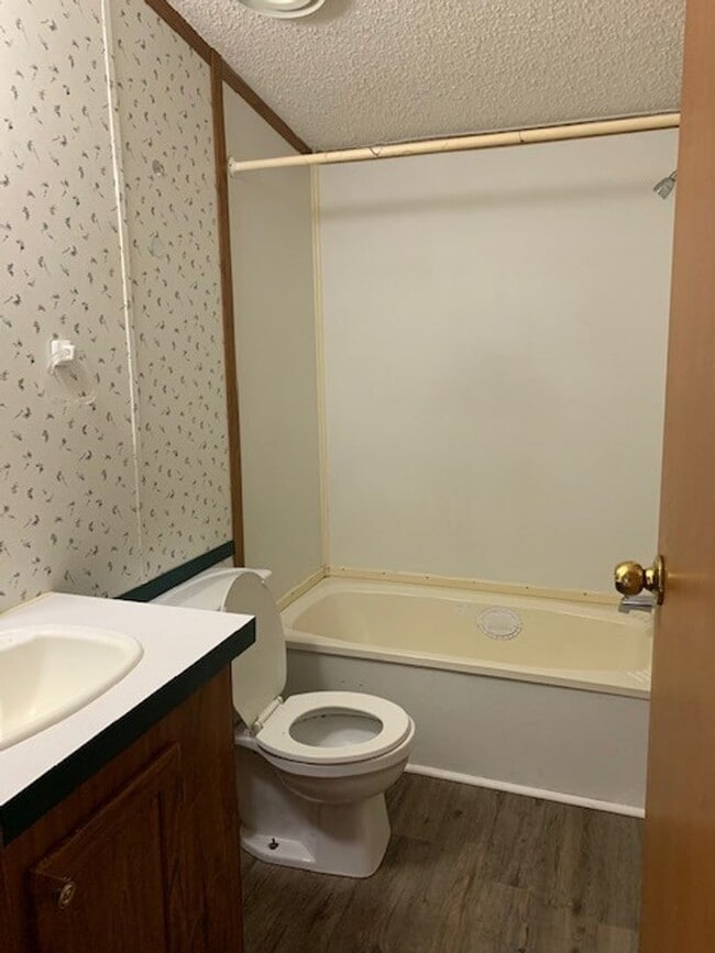 Building Photo - 3BD/2B Mobile Home in Clyatville, GA