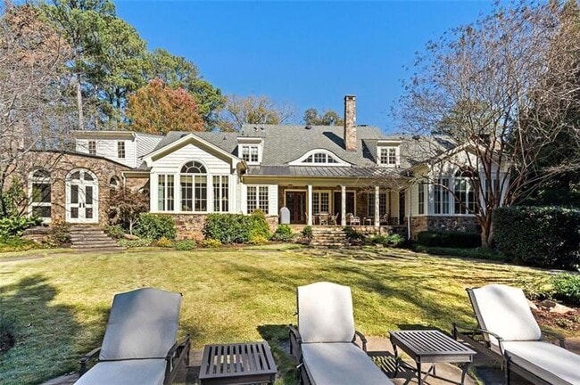 Building Photo - 5000 Long Island Dr