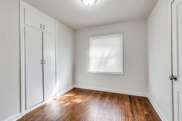 Building Photo - 4256 Standish Rd