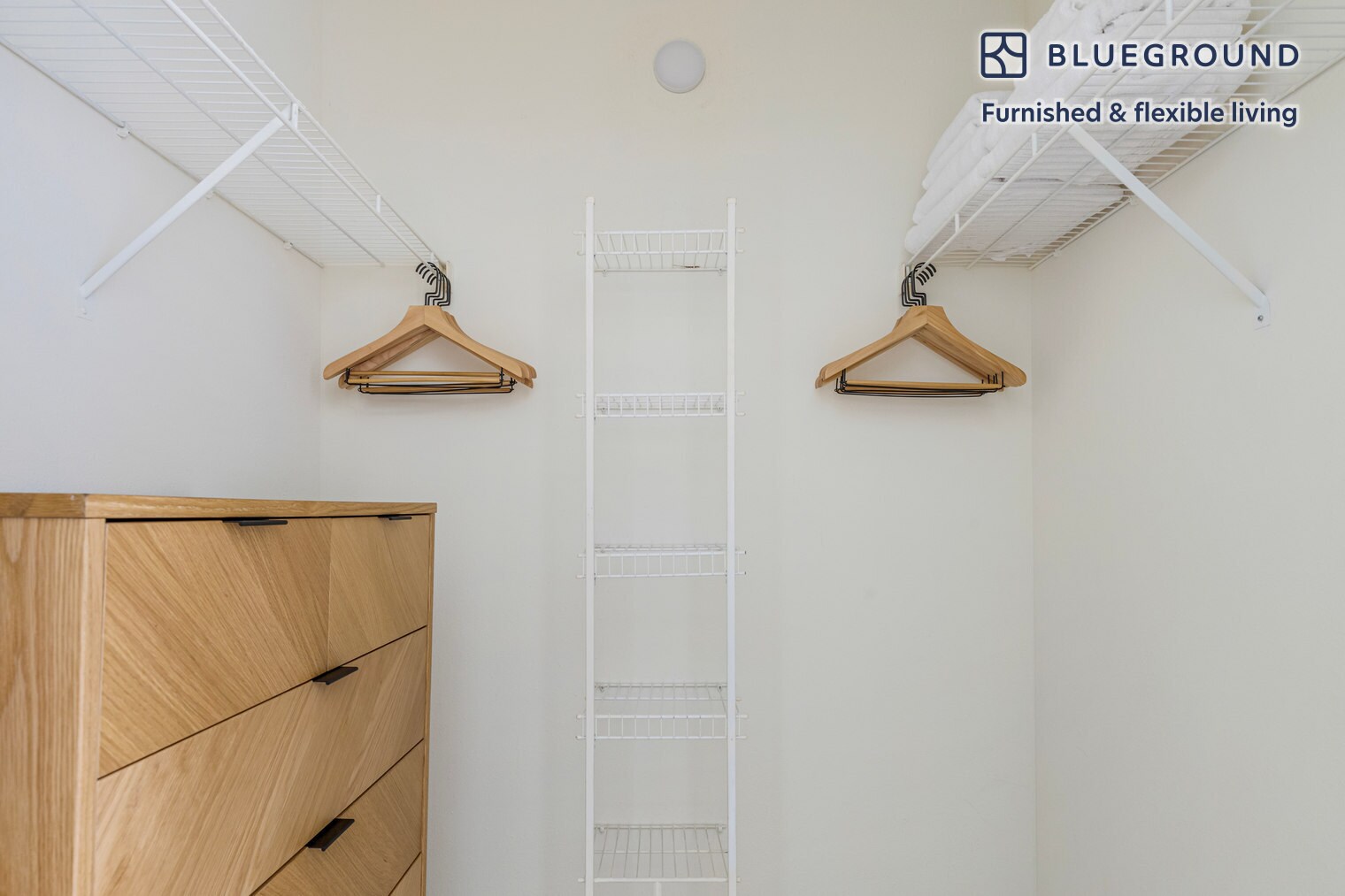 Building Photo - 444 Washington Blvd