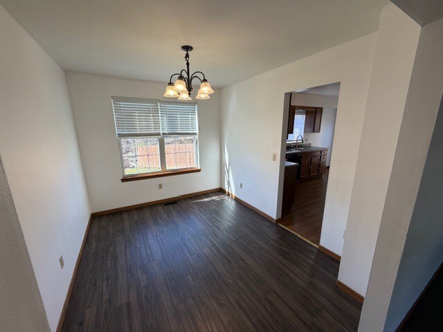 Dining Room - 256 Spencer Pl