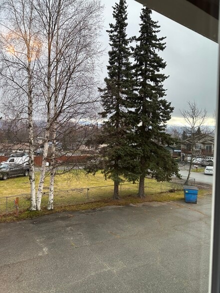 Building Photo - 6511 E 8th Ave