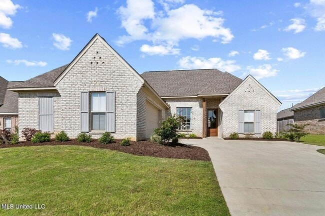 Building Photo - 3 Bed/2 Bath Home in Woodscape of Oakfield