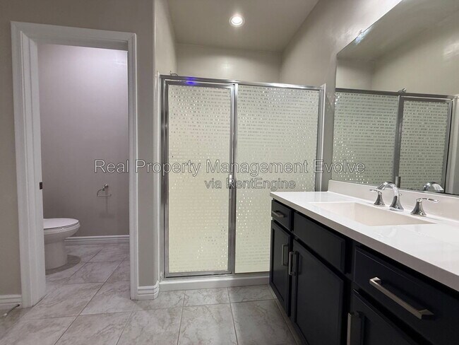 Building Photo - 5352 W Farmhand Dr