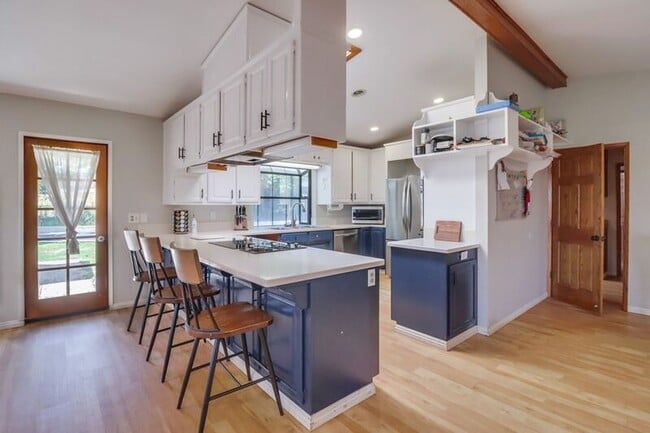 Building Photo - 3289 Altoro Ln