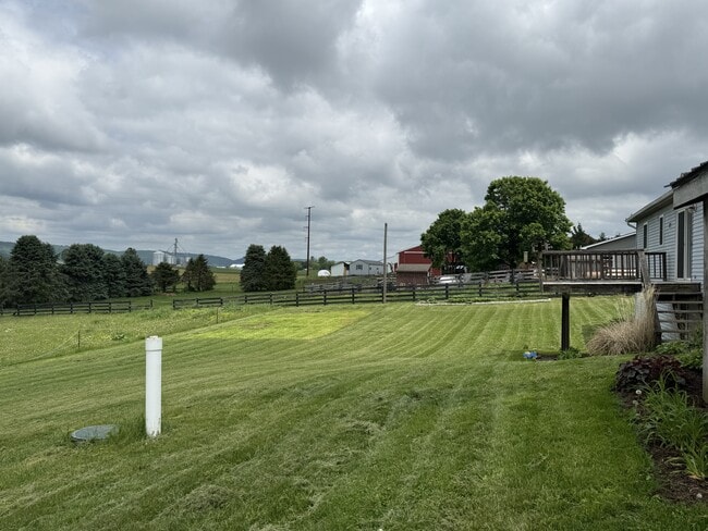 Building Photo - 165 Troup Rd