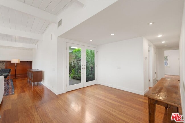 Building Photo - 1324 El Hito Cir