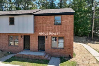 Building Photo - 1107 Dayton St