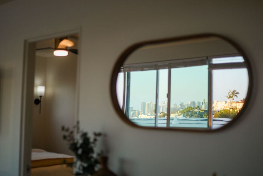 Building Photo - 1771 Torrance St