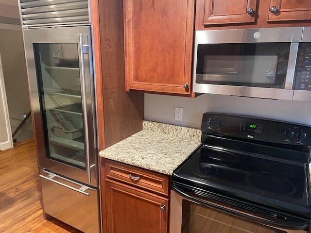 Building Photo - 2833 Barmettler St