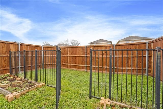 Building Photo - 6913 Planters Row Dr