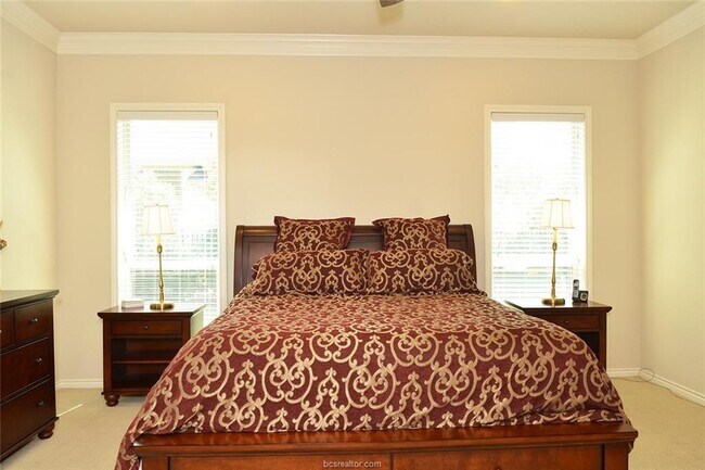 Building Photo - 5145 Stonewater Loop