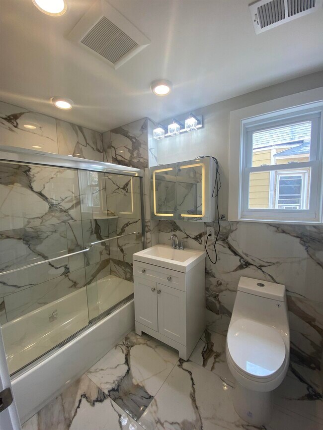 Building Photo - 275 AVENUE B Ave