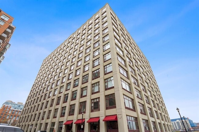 Building Photo - 1500 Hudson St