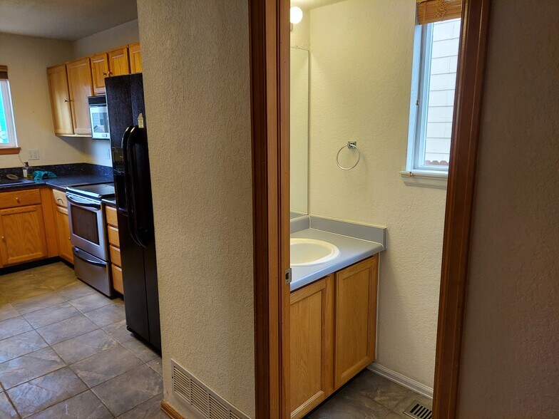 Building Photo - 4316 Horizonpoint Dr