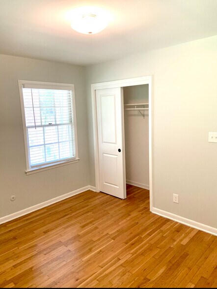 Bedroom 2 - 1118 Arlington Pkwy NE