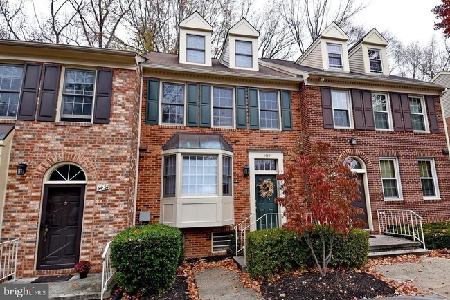 Building Photo - 5449 Grove Ridge Way