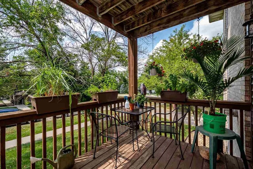 Balcony - 68 Westside Dr