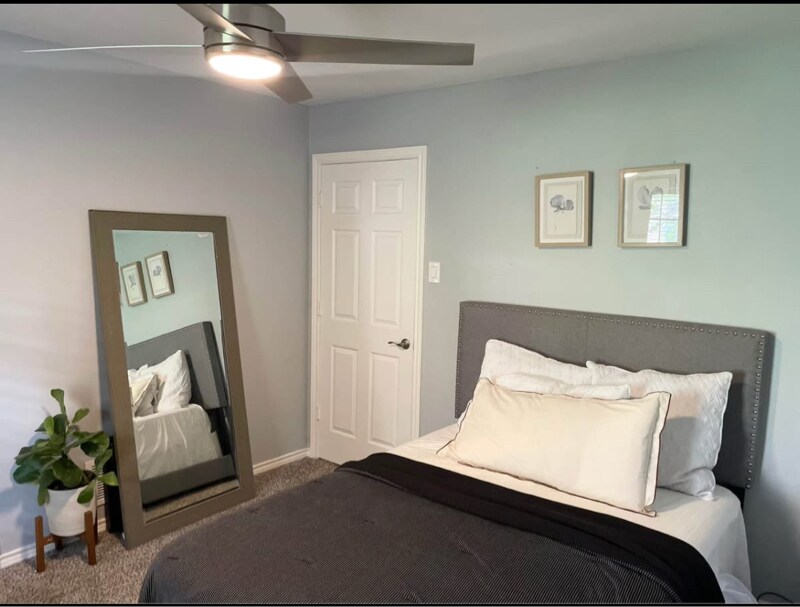 Building Photo - 3009 Apple Valley Dr