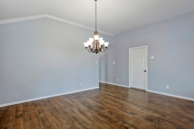 Building Photo - 21803 Whispering Forest Dr