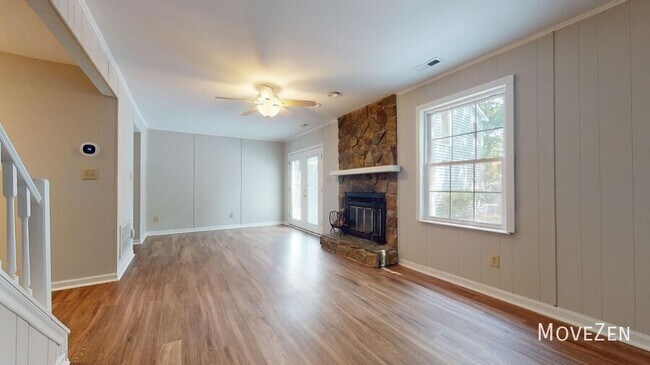 Building Photo - 5008 Alamo Ct