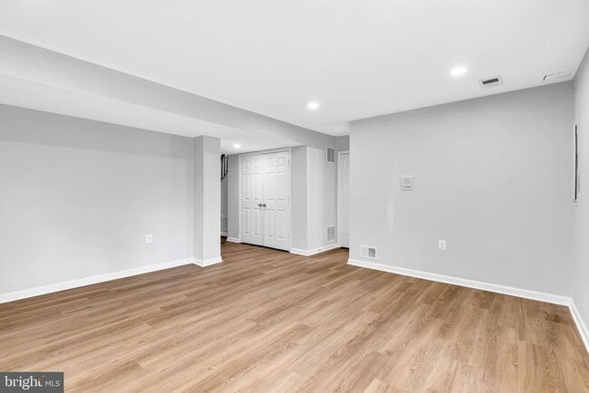 Building Photo - 2900 Jessica Ct
