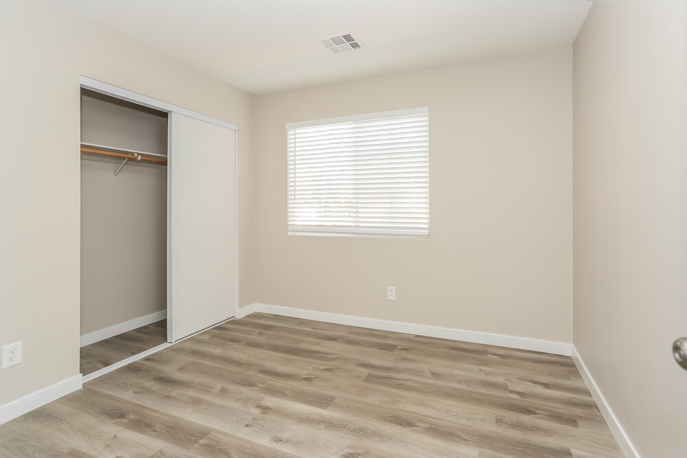 Building Photo - 2801 Lava Rock Ave