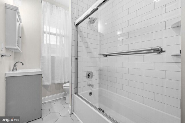 Building Photo - 3928 14th St NW