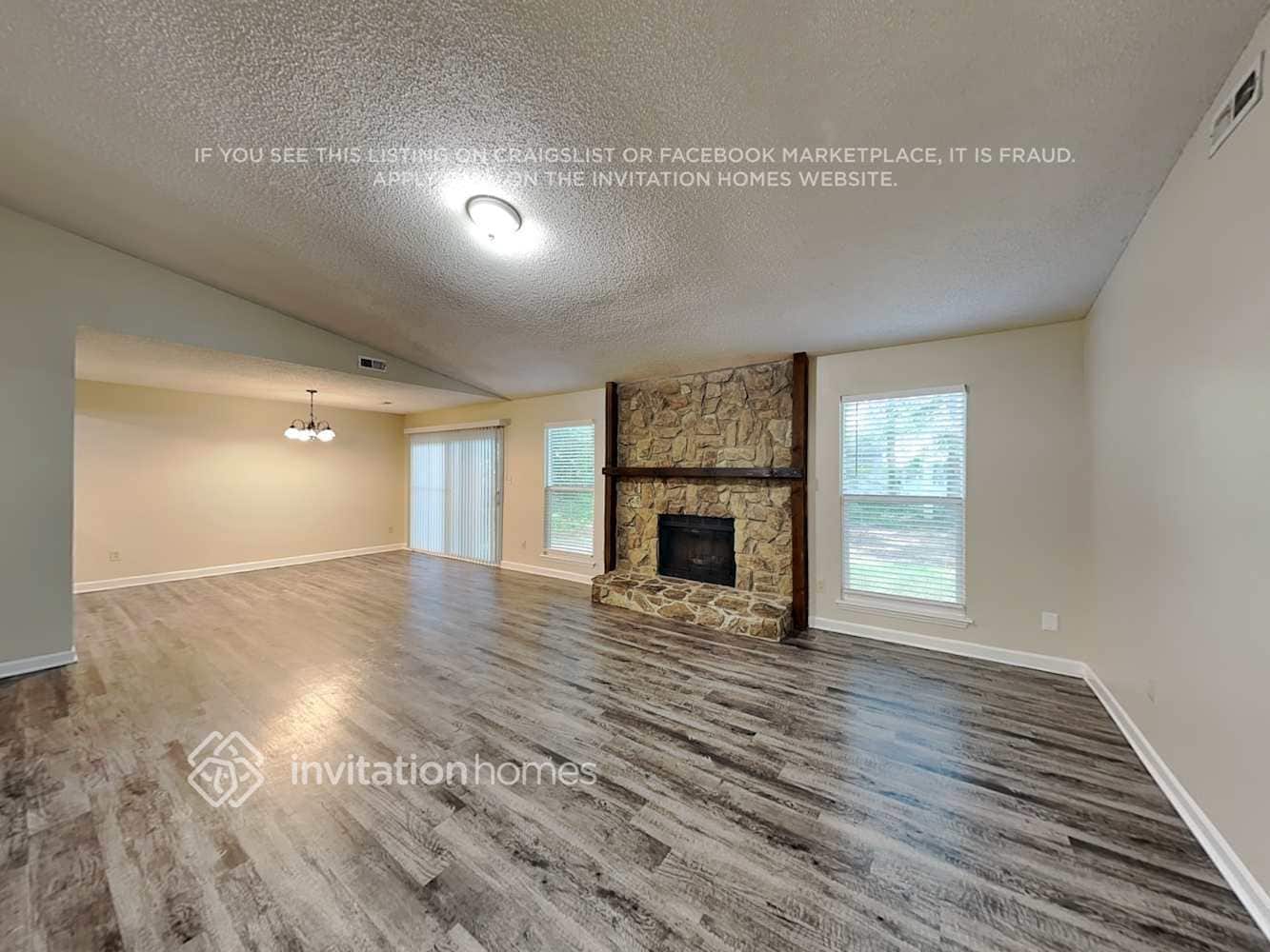 Building Photo - 4700 Cricklewood Ln