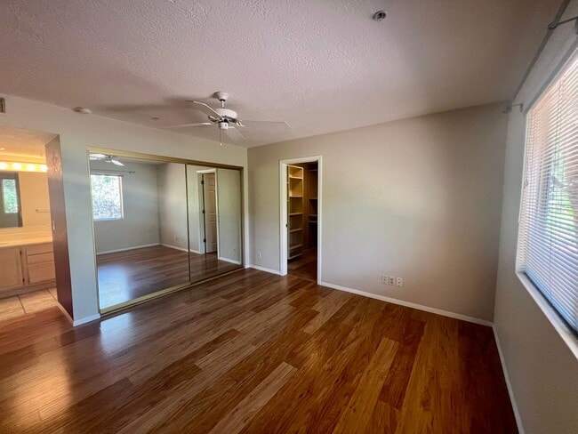 Building Photo - Unfurnished, 1-Year Long-Term Rental (Lowe...