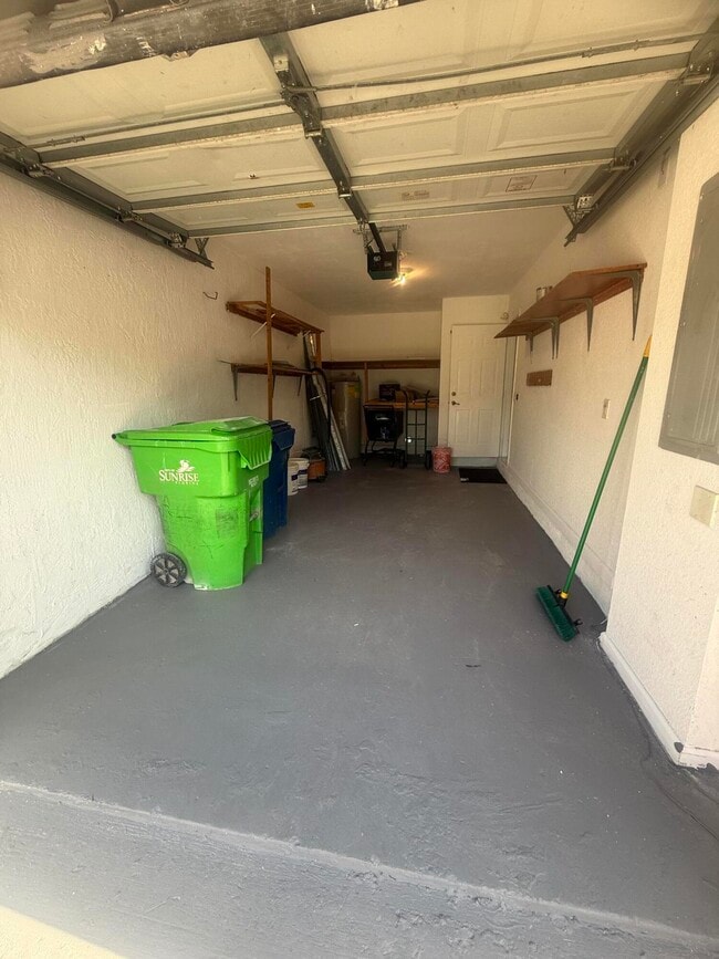 Building Photo - 9831 NW 24th St