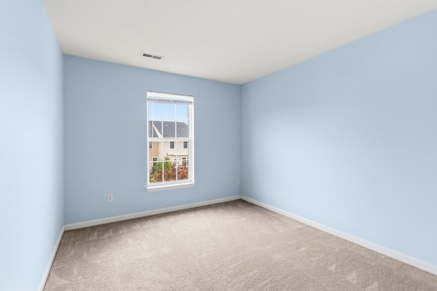 Building Photo - 105 Limestone Ct