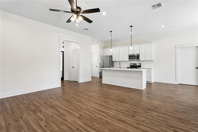 Building Photo - 60399 Vermillion Dr