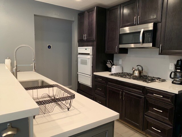 Building Photo - 226 UT-143