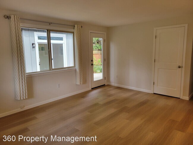 Building Photo - 3 br, 2 bath House - 1138 Thomas Street
