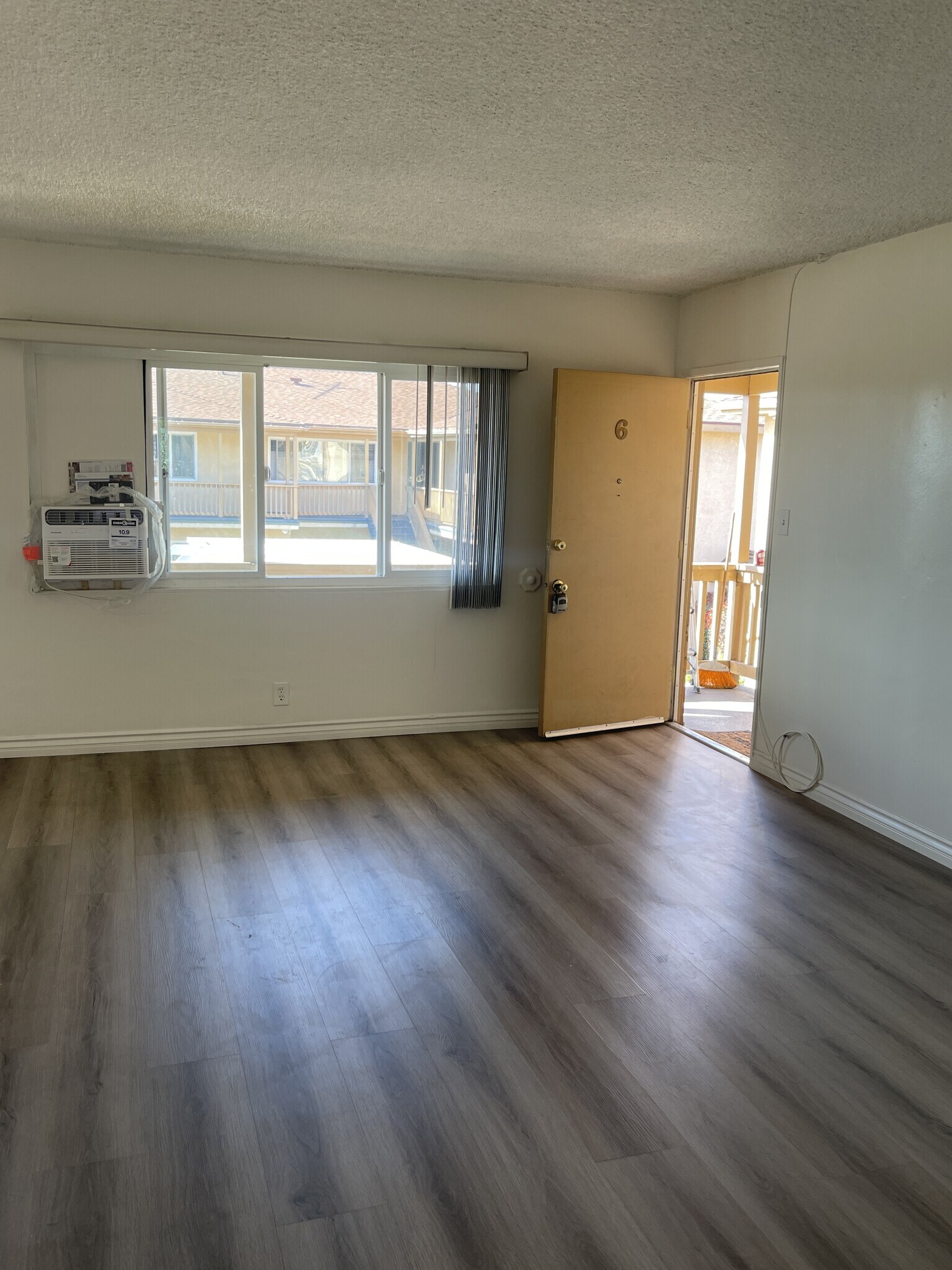 Building Photo - 7732 Chapman Ave