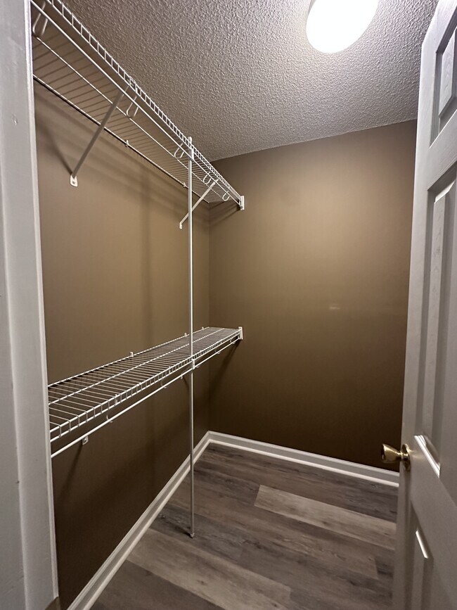 Building Photo - 12 Bass Rock Ct