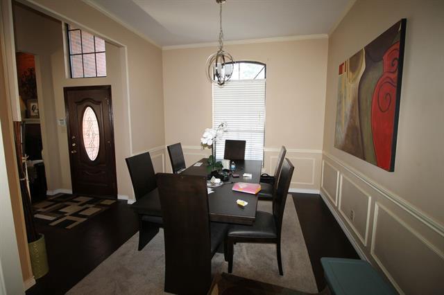 Building Photo - 4208 Meadowdale Dr