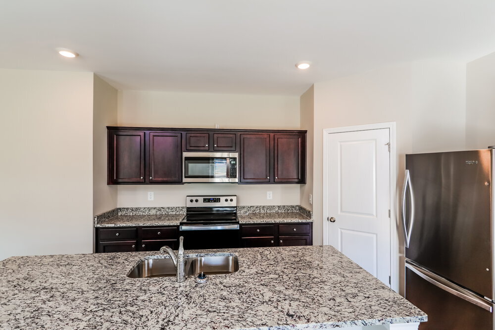 Building Photo - 3770 Place Dr