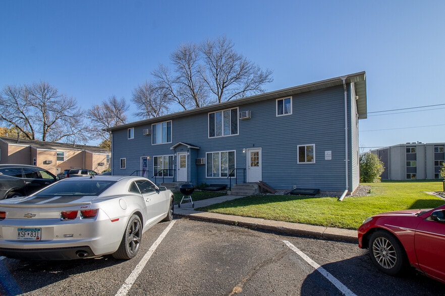 Building Photo - 119 E Welcome Ave