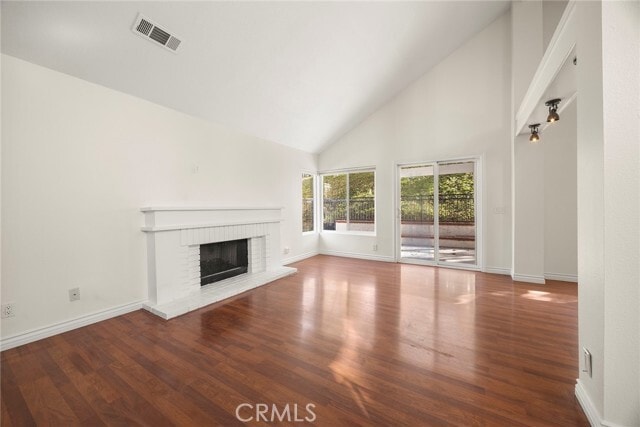 Building Photo - 532 S Westford St