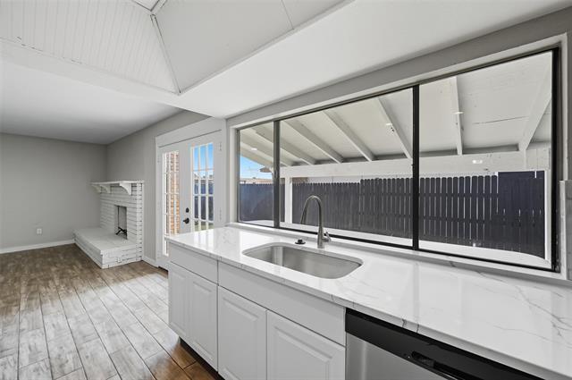 Building Photo - 5256 Sherman Dr