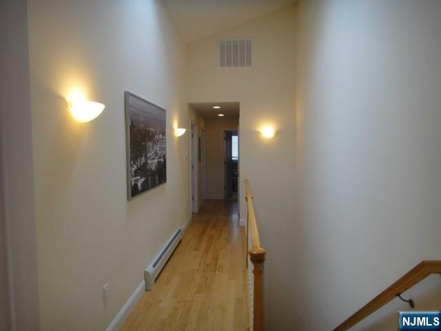 Building Photo - 83 Columbia Ave