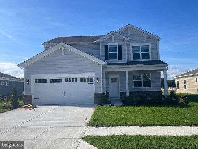 Primary Photo - 33016 Blue Iris Rd